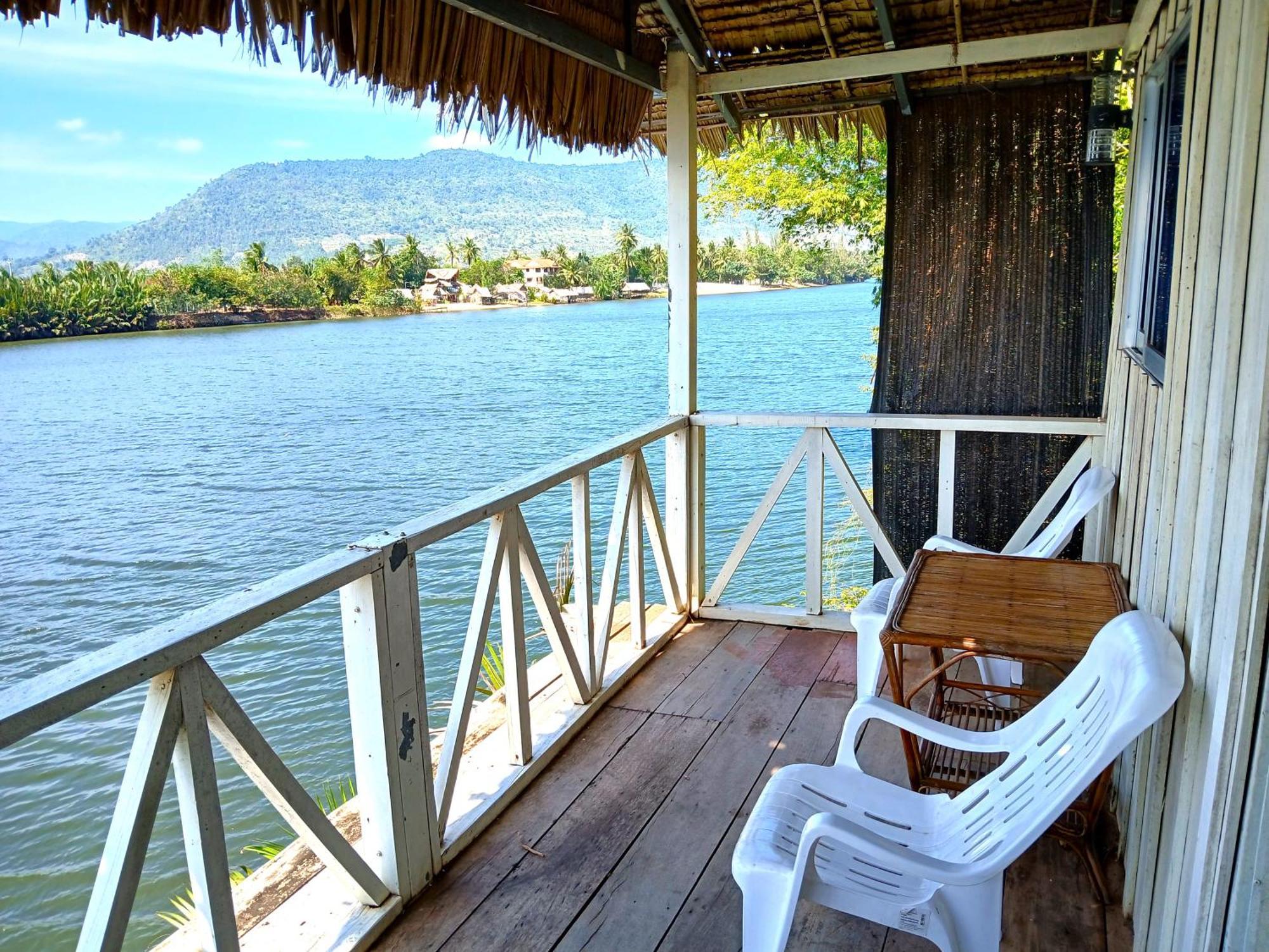 Green Mango Bungalows Kampot Buitenkant foto